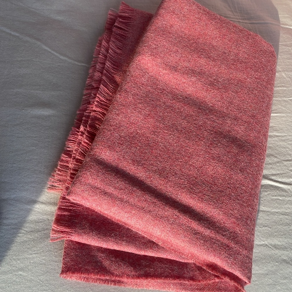Baby Alpaca Blanket Area Home LIAM throw Rose Pink Bay Alpaca Throw blanket